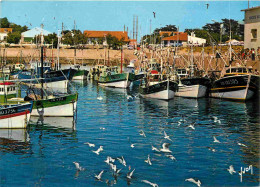 17 - Ile D'Oléron - La Cotinière - Le Port - Bateaux - Mouettes - CPM - Voir Scans Recto-Verso - Ile D'Oléron