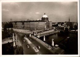 51785 - Deutschland - Berlin , Schloß Mit Schloßbrücke - Gelaufen 1940 - Other & Unclassified