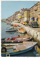 34. SETE. CPSM. LES QUAIS . VOITURES EN STATIONNEMENT . DS CITROËN. ANNEE 1965 + TEXTE - Sete (Cette)