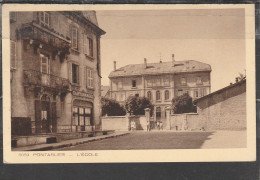 25 - PONTARLIER - L' Ecole - Pontarlier