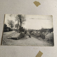 CPA De Ernée - Les Routes De Fougères Et De Reollon - Daté 1926 - Carte Animée Enfants Dans La Rue - N°23 - Ernee