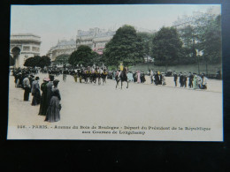 PARIS           AVENUE DU BOIS DE BOULOGNE DEPART DU PRESIDENT DE LA REPUBLIQUE AUX COURSES DE LONGCHAMPS - District 16