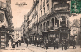 Nantes - Le Bas De La Rue Crébillon - Magasins Commerces - Nantes