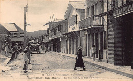 Martinique - SAINT ESPRIT - La Rue Maillet, En Face Du Marché - Ed. A. Benoit-Jeannette 811 - Altri & Non Classificati