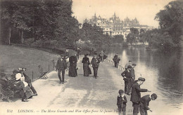 England - LONDON - The Horse Guards And War Office From St-James Park - Publ. LL Levy 152 - Autres & Non Classés