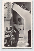 Algérie - Femmes Dans Le Patio D'une Maison Mauresque - Ed. EPA 129 - Vrouwen