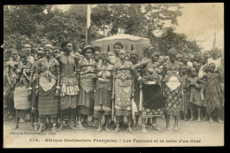 Dahomey Abomey Afrique Occidentale Française Les Femmes Et La Suite D'un Chef Fortier 1920 - Dahome