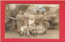 PHOTOGRAPHIE MILITAIRE SOLDAT DU 131° REGIMENT DEVANT VEHICULES MILITAIRES GUERRE 1914 1918 - Krieg, Militär