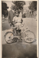 JEWISH JUDAICA CONSTANTINOPLE HALKI EARLY PERIOD FAMILY ARCHIVE SNAPSHOT  PHOTO HOMME BOY BICYCLE  VELO 9X14 Cm. - Personnes Anonymes