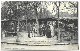 NEUILLY PLAISANCE - Le Marché - Neuilly Plaisance