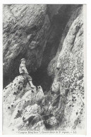 CPA POINTE DU RAZ, BAIE DES TREPASSES, " COUGON BLAG'HEN ", GROTTE DANS LA 2e REGION, FINISTERE 29 - Sonstige & Ohne Zuordnung