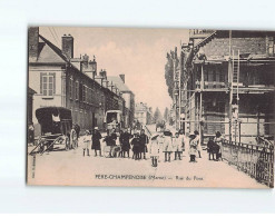 FERE CHAMPENOISE : Rue Du Pont - Très Bon état - Fère-Champenoise