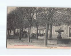 BEAULIEU LES FONTAINES : La Place - Très Bon état - Autres & Non Classés