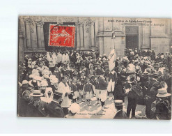 Pardon De Sainte-Anne D'AURAY, La Procession Sortant De La Basilique - état - Auray