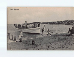 SAINT JEAN DE LUZ : Bateau De Plaisance Sur La Plage - Très Bon état - Saint Jean De Luz