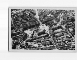 PARIS : Vue De La Place De La République - Très Bon état - Squares