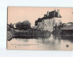 CHAROLLES : Maison Sur L'eau En Deçà Du Pont De Bois - Très Bon état - Charolles