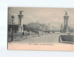 PARIS : Le Pont Alexandre - état - Ponts