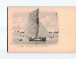 LE HAVRE : Bateau Pêcheur Entrant Au Port - Très Bon état - Portuario