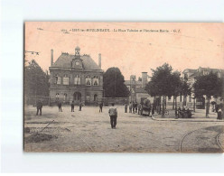 ISSY LES MOULINEAUX : La Place Voltaire Et L'Ancienne Mairie - Très Bon état - Issy Les Moulineaux