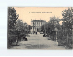 ISSY LES MOULINEAUX : Jardin De La Nouvelle Mairie - Très Bon état - Issy Les Moulineaux