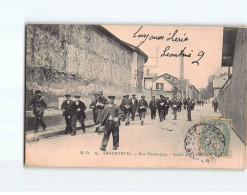 ARGENTEUIL : Rue Pierre-Joly, Sortie De L'Usine - état - Argenteuil