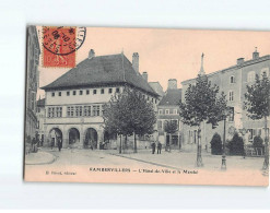 RAMBERVILLERS : L'Hôtel De Ville Et Le Marché - Très Bon état - Rambervillers