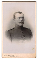 Fotografie Herm. Knetsch, Münster /W., Gg. D. Bahnhof, Portrait Soldat, Schulterstk. Rgt. 13, Einjährig Freiwilliger  - Personnes Anonymes