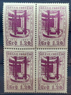 C 308 Brazil Stamp Duque De Caxias Military Mausoleum 1953 Block Of 4 2 - Unused Stamps