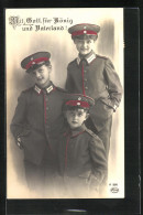 AK Drei Buben In Militäruniform  - War 1914-18