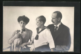 AK König Haakon Von Norwegen Mit Kronprinz Olaf, Gattin Und Hund  - Case Reali