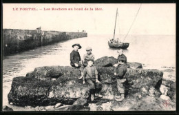 CPA Le Portel, Les Rochers Au Bord De La Mer  - Le Portel