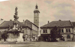 73975935 Uherske_Hradiste_Ungarisch-Hradisch_CZ Ortszentrum Saeule Kirchturm - Repubblica Ceca