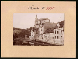 Fotografie Brück & Sohn Meissen, Ansicht Weida I. Sa., Parite An Der Weide Mit Wohnhäusern, Blick Zum Schloss Osterb  - Lugares