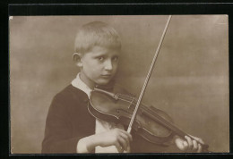 Foto-AK Kleiner Junge Mit Geige Im Anzug  - Música Y Músicos