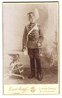 Fotografie Ernst Zapff, Leipzig, Junger Sächsischer Ulan In Uniform Mit Ulane Tschapka Und Epauletten  - Krieg, Militär