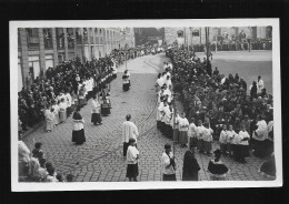 35 Rennes Carte Photo Funérailles En Grandes Pompes Cortège Place Du Parlement Enterrement De C ,  Rail Du Tramway - Rennes