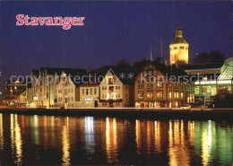 72576600 Stavanger Uferpromenade Am Hafen Kirche Nachtaufnahme Stavanger - Norvège