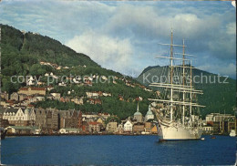 72543673 Bergen Norwegen Skoleskipet Statsrad Lehmkuhl Til Ankers I Vagen Norweg - Norwegen