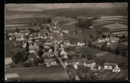 AK Laubach Bei Biberach In Württ., Gesamtansicht Der Ortschaft, Fliegeraufnahme  - Biberach