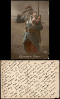 .Frankreich Patriotika France Soldat Mit Blumen Fleurs Militaria 1914 - Other & Unclassified