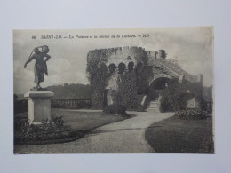 SAINT LO La Poterne Et La Statue De La Laitière - Saint Lo