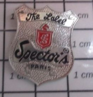 912c Pins Pin's / Rare & De Belle Qualité MARQUES / THE LABEL SPECTOR'S PARIS - Trademarks