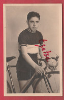 Châtelet / Châtelineau - Coureur Cycliste Indépendant Dans Les Années 30 - Roger Wilmot / Carte Photo ( Voir Verso ) - Chatelet