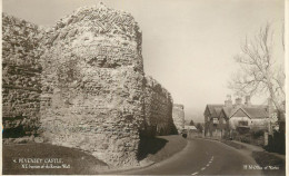 England Pevensey Castle Roman Wall N-E Bastion - Autres & Non Classés