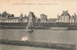 77-FONTAINEBLEAU LE PALAIS CHÂTEAU ET BASSIN DU TIBRE-N°T5280-B/0385 - Fontainebleau