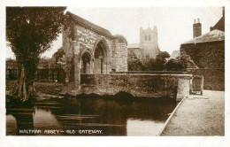 England Waltham Abbey Old Gateway - Altri & Non Classificati