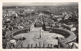 R331657 Roma. Piazza S. Pietro E Panorama Dalla Cupola. 4514 20. Prop. Riservata - World