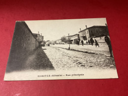 ️ KORITZA. Rue Principale.  5/24 - Albanië