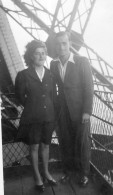 Photo Vintage Paris Snap Shop -couple Tour Eiffel Eiffel Tower - Lieux